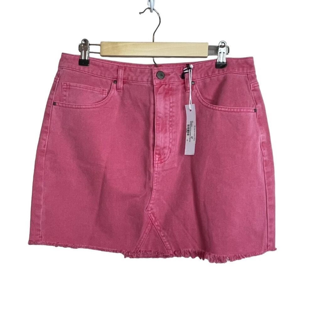 Tgla Women's Skirt Mini Size L Denim‎ Pink Raw Hem NWT